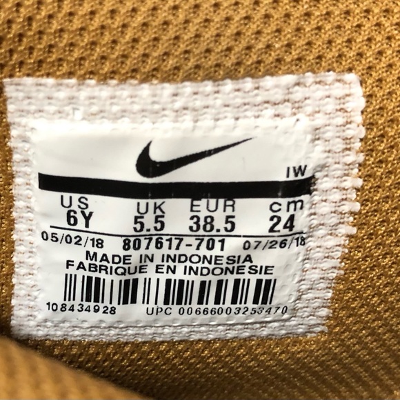 Nike Air Force 1 High LV8 (GS) 6Y - Picture 8 of 8